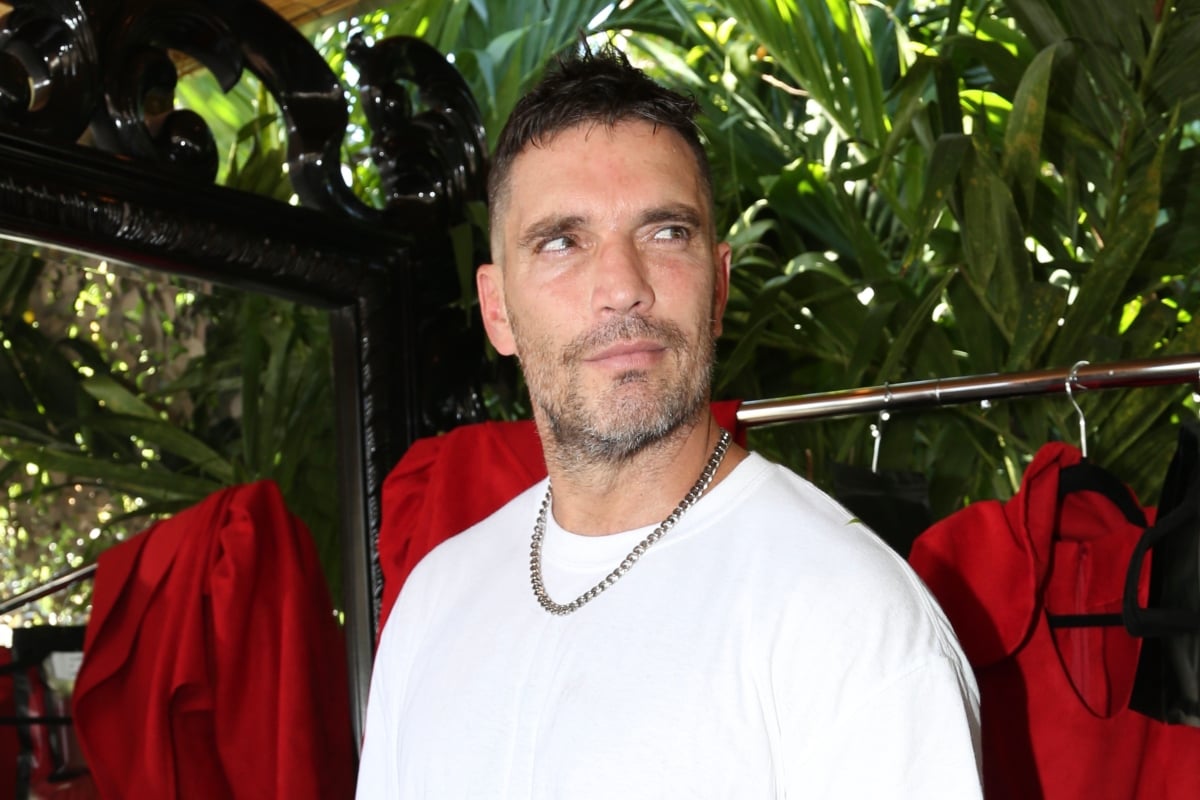 Julián Gil confiesa que si atacan a Marjorie de Sousa, madre de su hijo, es porque se lo ha ganado