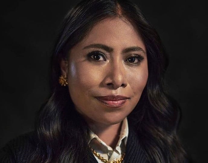 Yalitza Aparicio modela para una reconocida marca y las opiniones se dividen (FOTOS)
