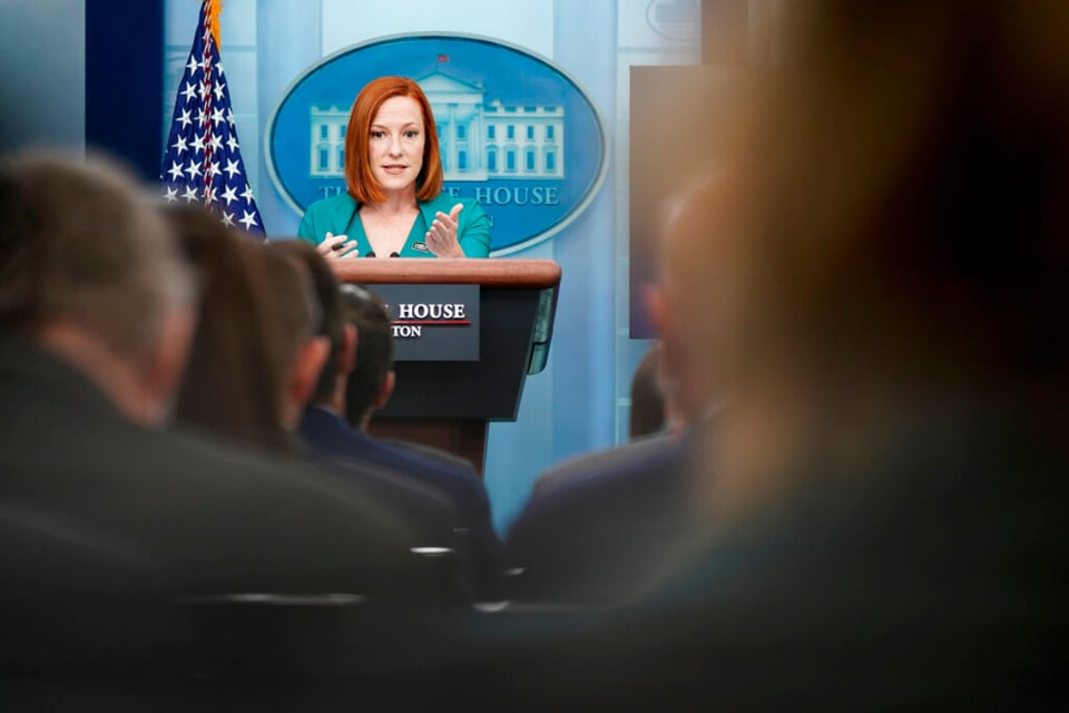 Jen Psaki renunciaría a la Casa Blanca