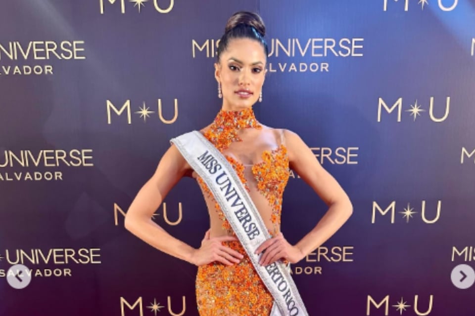 moda, deslumbrante, corona de diamantes, traje nacional, mundonow