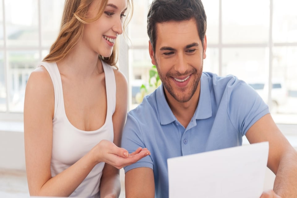 what is hardballing, applications, Internet, Tinder, MundoNOW