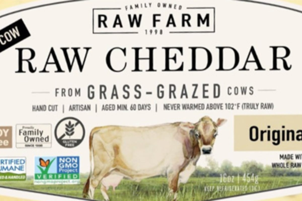 Recall queso cheddar, E. coli, queso de leche cruda, brote, Raw Farm, CDC, comunicado de prensa, MundoNOW