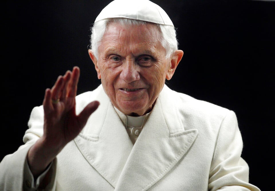 Muere papa Benedicto XVI