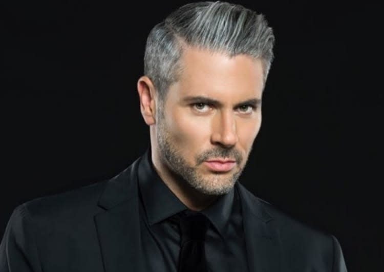 They filter photos of the arrest of actor Ricardo Crespo, accused of abusing his 14-year-old daughter