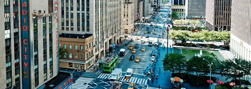 Se incendia un edificio cerca del Rockefeller Center