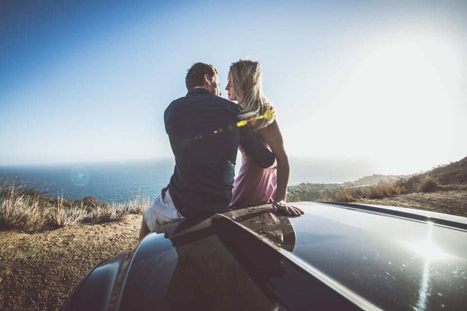 sex in the car, comfort, discretion, sexual relations, lovers, MundoNOW