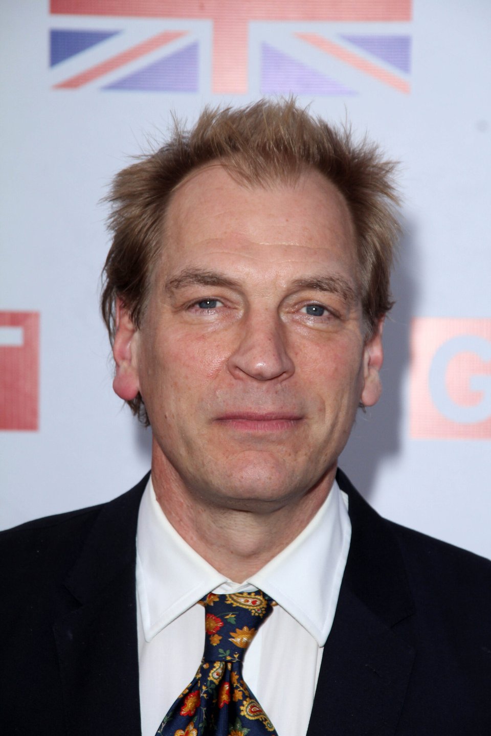 Encuentran actor Julian Sands: No saben la causa de muerte