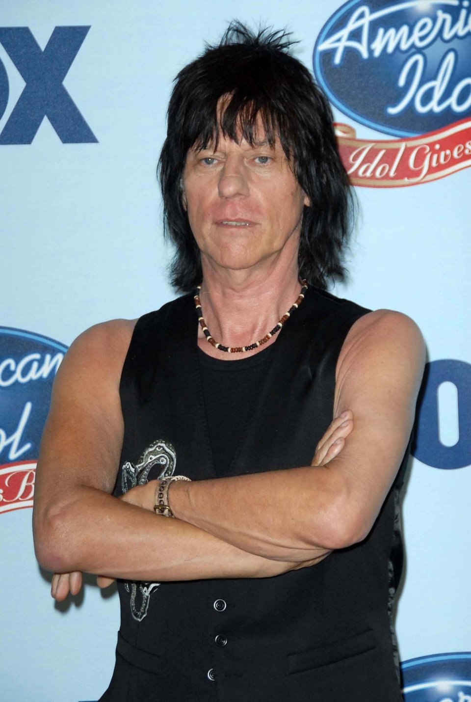 Jeff Beck, rock guitarist, dies at 78