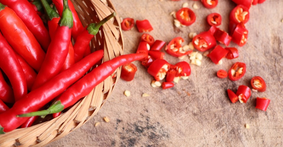 ¿La comida picante es buena para ti? 12 beneficios a la salud