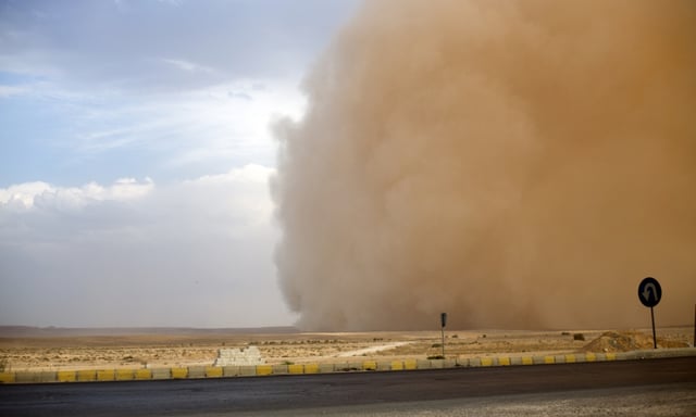 Video aterrador muestra enorme tormenta de polvo en EEUU