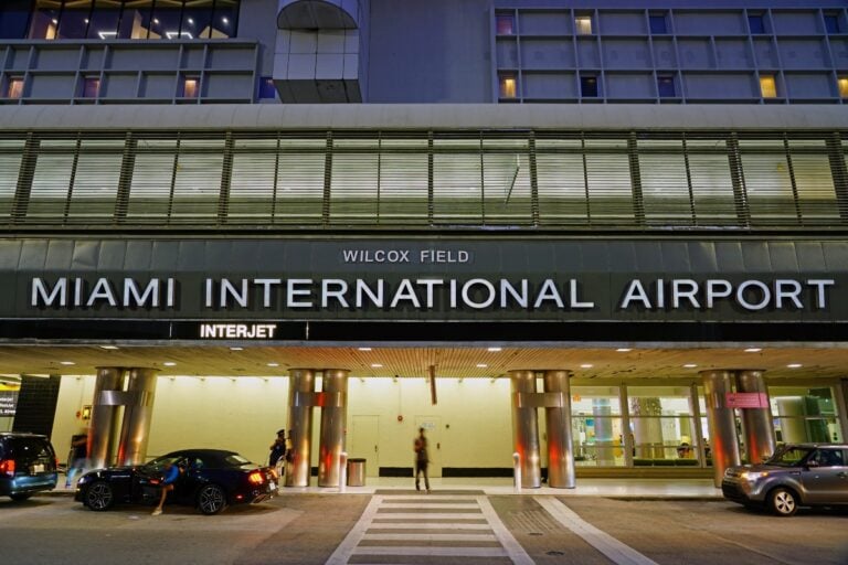 Reportan amenaza de bomba en el Aeropuerto Internacional de Miami