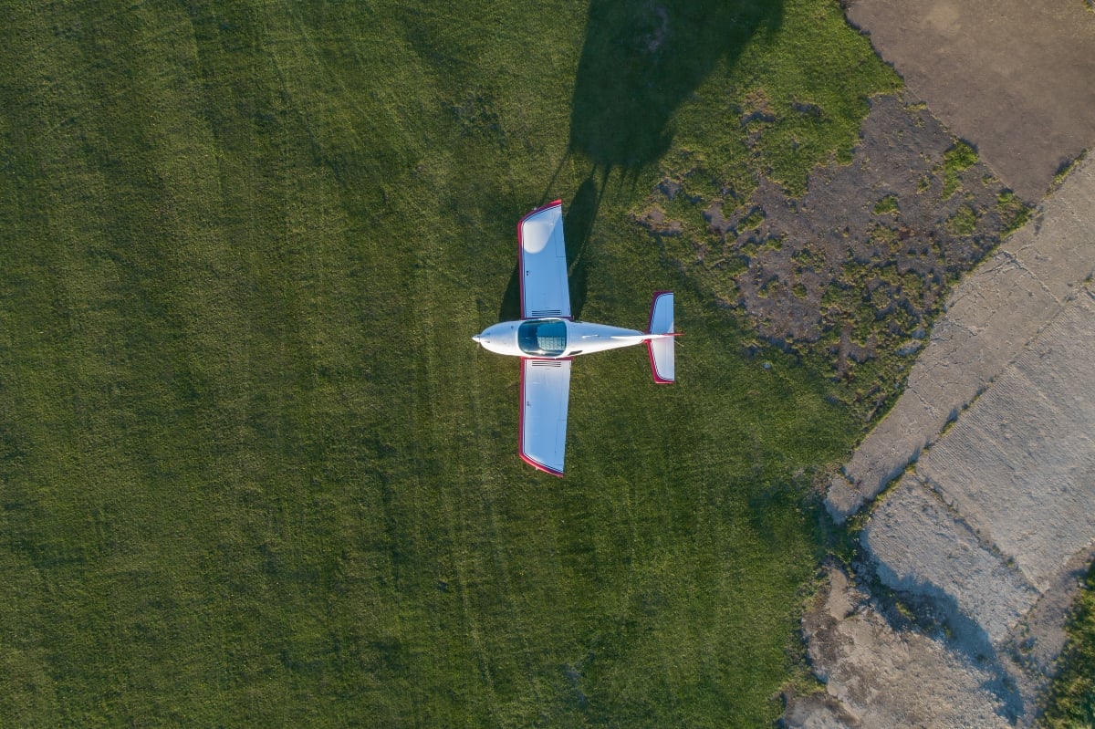 Accidente aéreo en Beverly, Massachusetts, deja un muerto y un herido grave