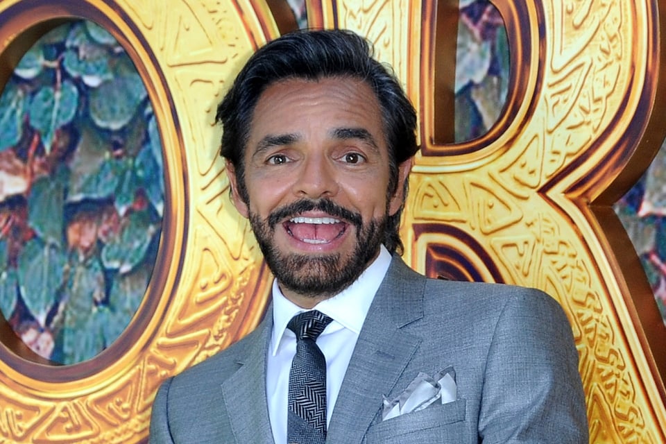 Revelan la lujosa mansión donde Eugenio Derbez va a descansar tras su aparatoso accidente