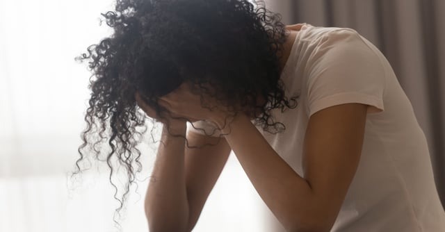 Pidiendo ayuda: 15 historias de violencia doméstica que nunca deberían ser olvidadas