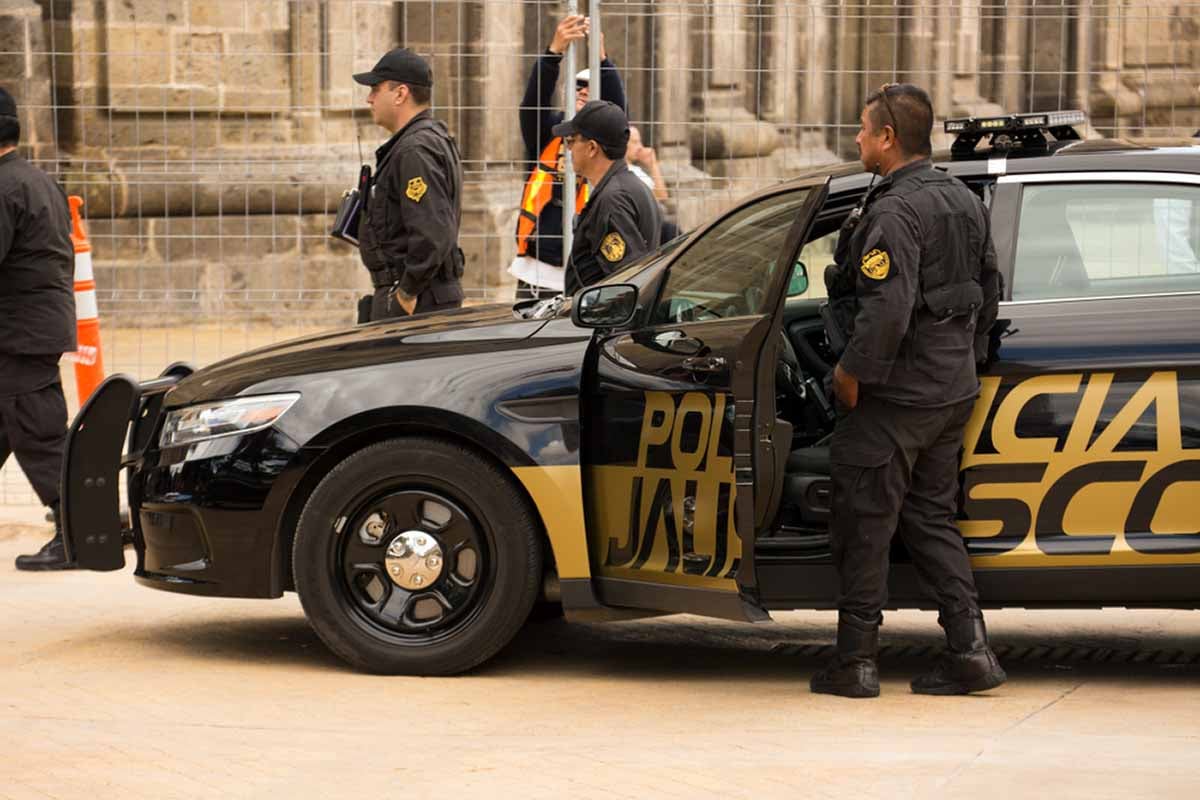 Psychic Farath Coronel is shot in Mexico