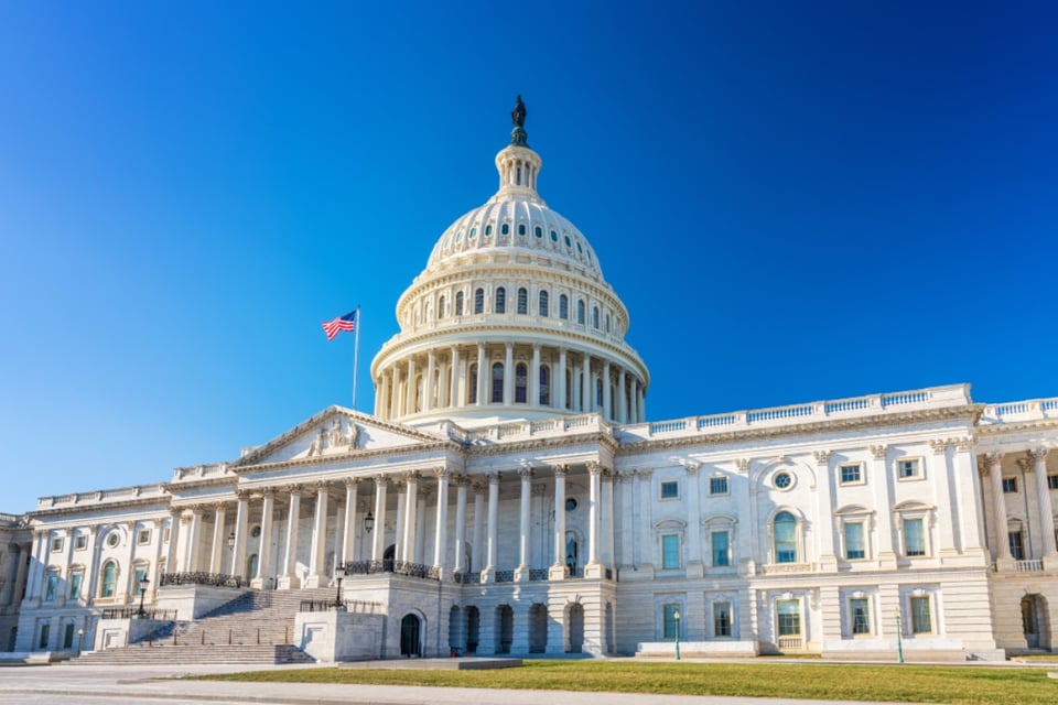 Control de armas: Senado vota a favor de aumentar restricción y Biden celebra