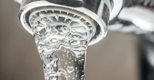 How to keep pipes from freezing and how to minimize the damage if they do