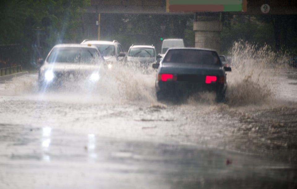 cresta débil, condiciones secas, mejora gradual del clima, mundonow