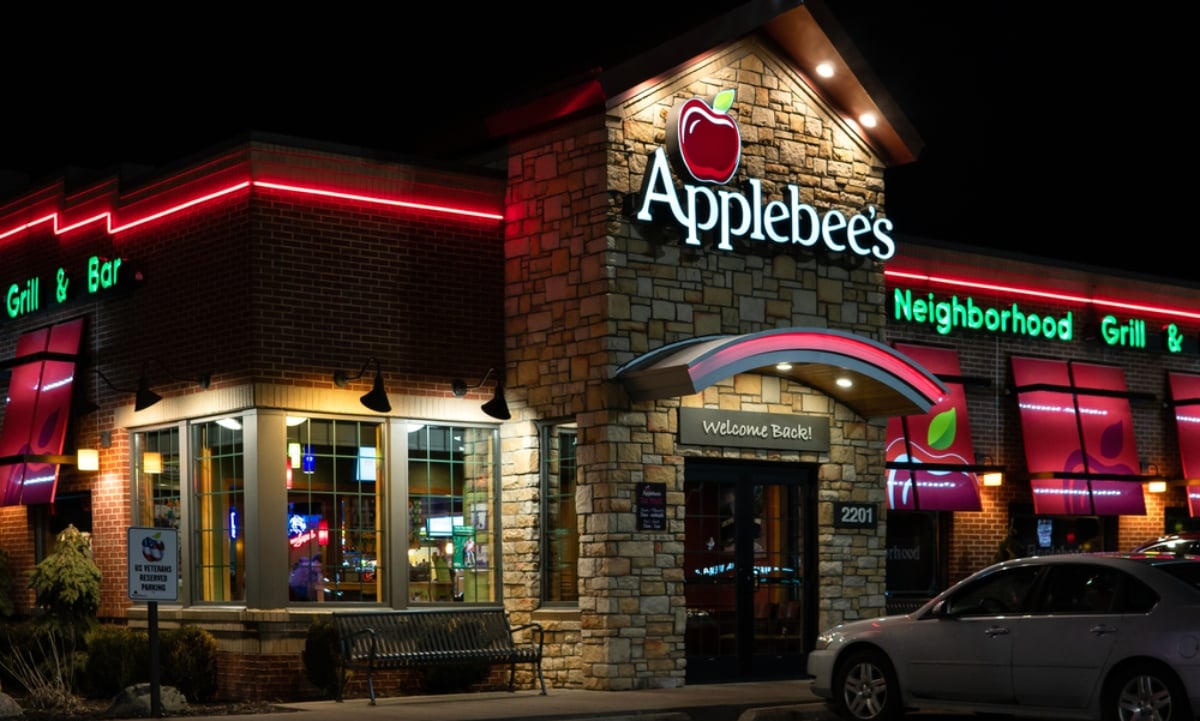 Reportan tiroteo en un restaurante Applebee’s de Memphis