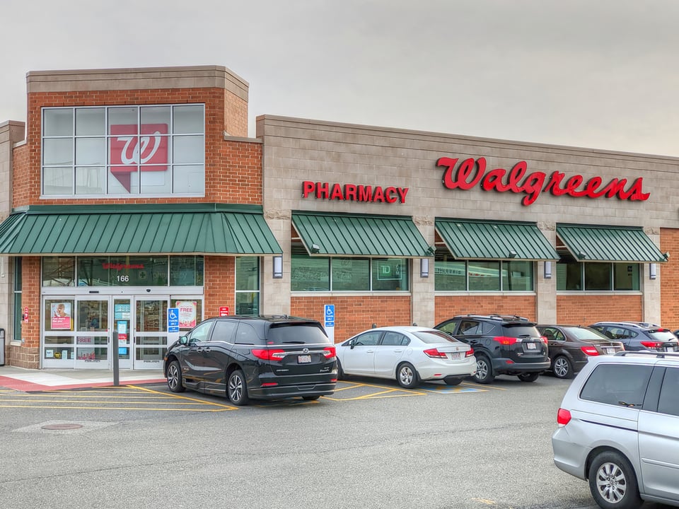 Cierre de al menos 150 tiendas de Walgreens