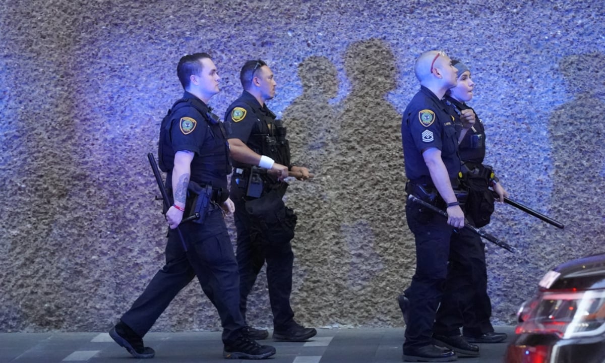 Reportan disparos y varios heridos en el centro comercial PlazAmericas