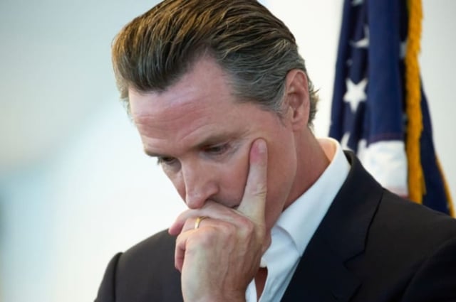 El gobernador de California Gavin Newsom advierte a sus ciudadanos sobre más tormentas