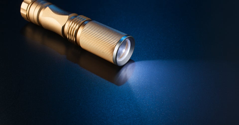 Kit de emergencia ante apagones: tu lista para cuando se apaguen las luces