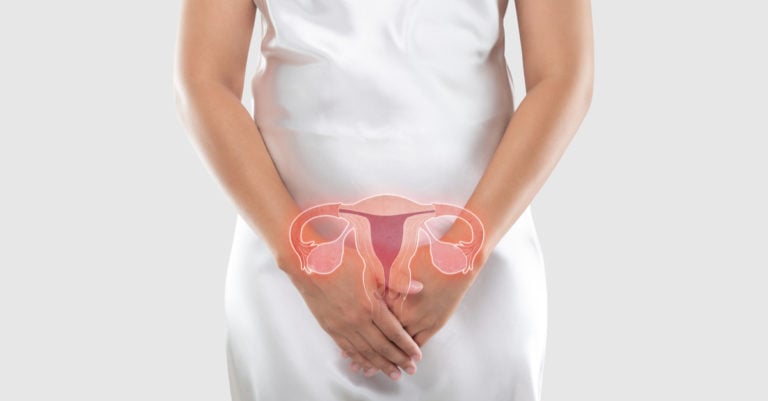 10 tratamientos naturales para el síndrome de ovario poliquístico (PCOS)