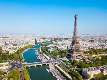 Agreden turista mexicana París: ¿Qué se conoce del caso?