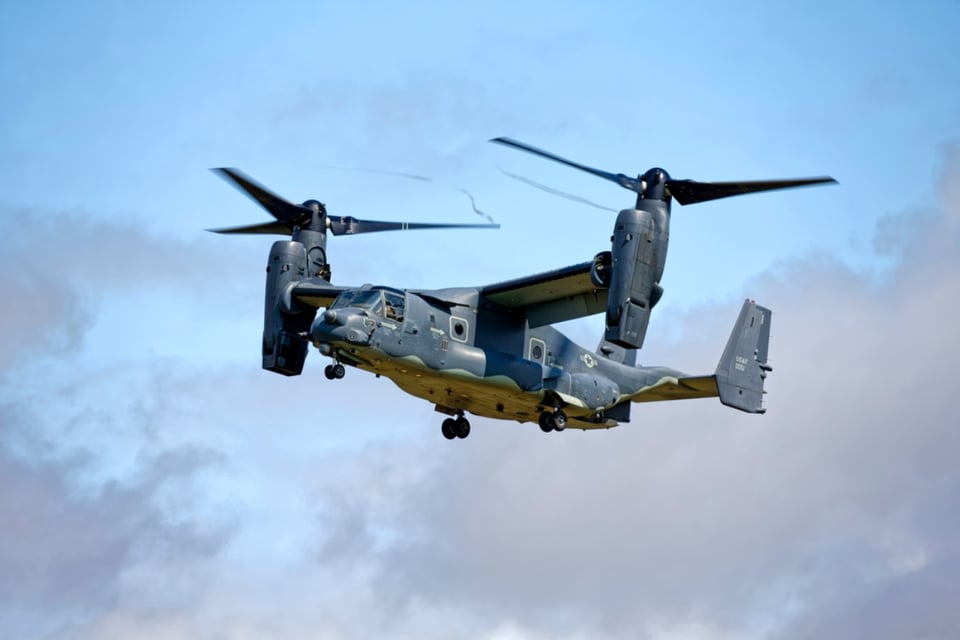 Se estrelló un avión militar de EEUU y murieron todos sus ocupantes featured image