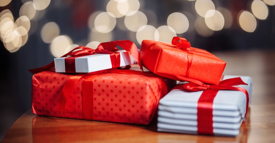 regalos, cajas de regalo, luces navideñas, MundoNOW, holidays