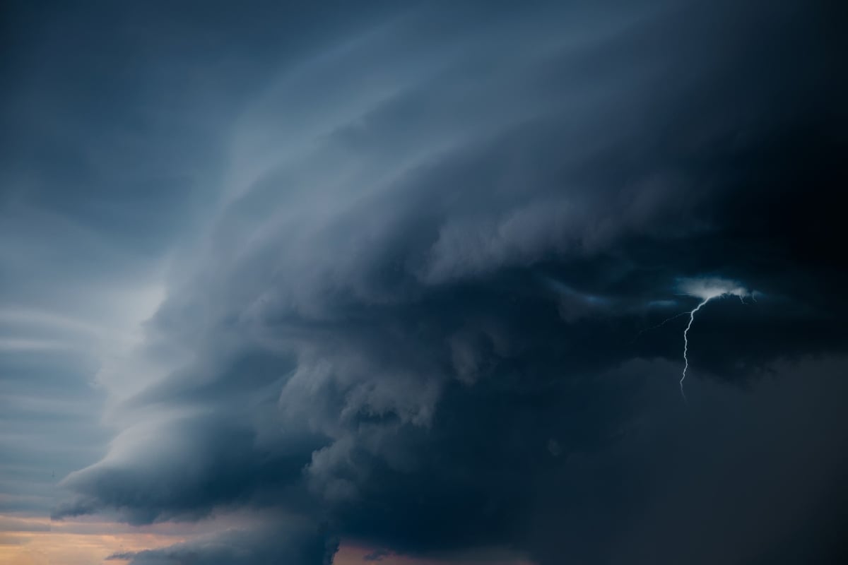 Rastrean 4 tormentas que pueden ingresar a EEUU en las próximas horas