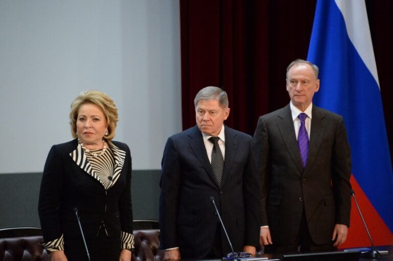 Rusia promete devolver territorios de Estados Unidos a México