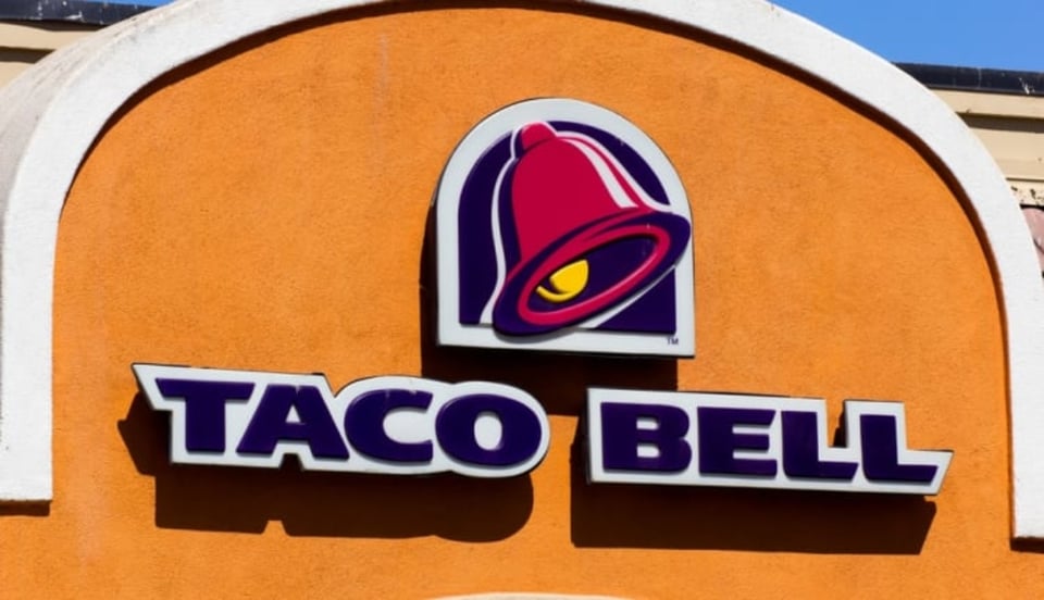 Taco Bell employee denounces discrimination for being pregnant