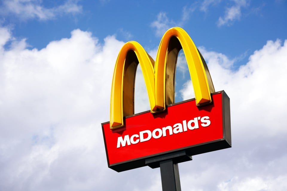 Locales, restaurante, comida rápida, EEUU, MundoNOW