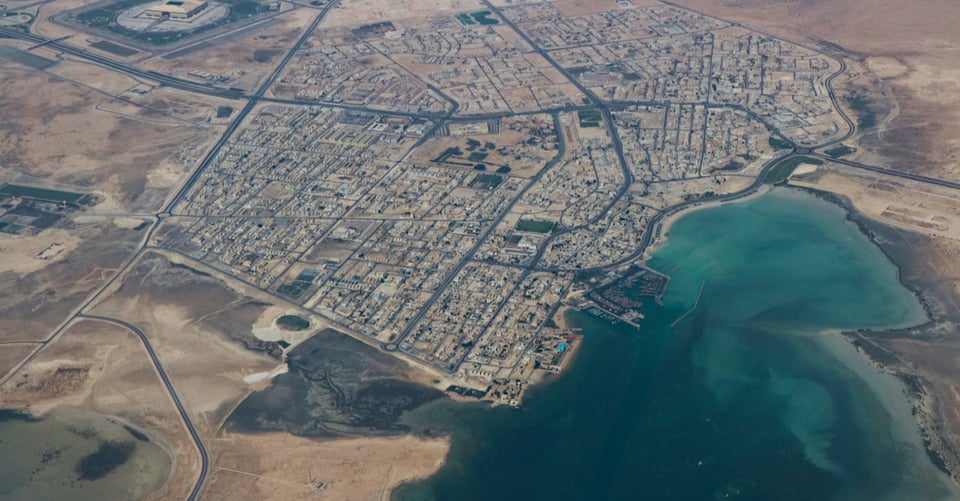 Una vista desde el cielo para observar Qatar desde él