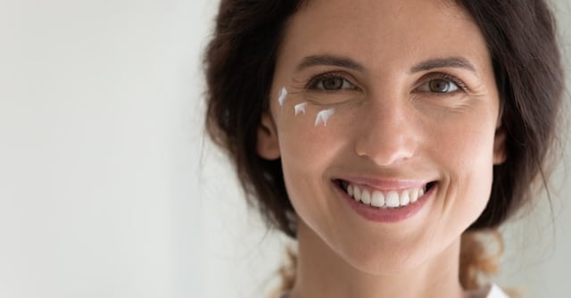 How to apply eye cream and what ingredients to look for