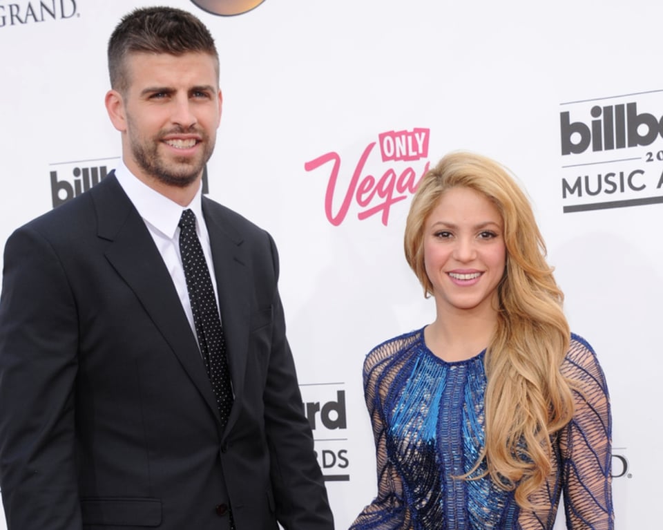 ¡Captan a Gerard Piqué acompañado de una mujer rubia en una fiesta!
