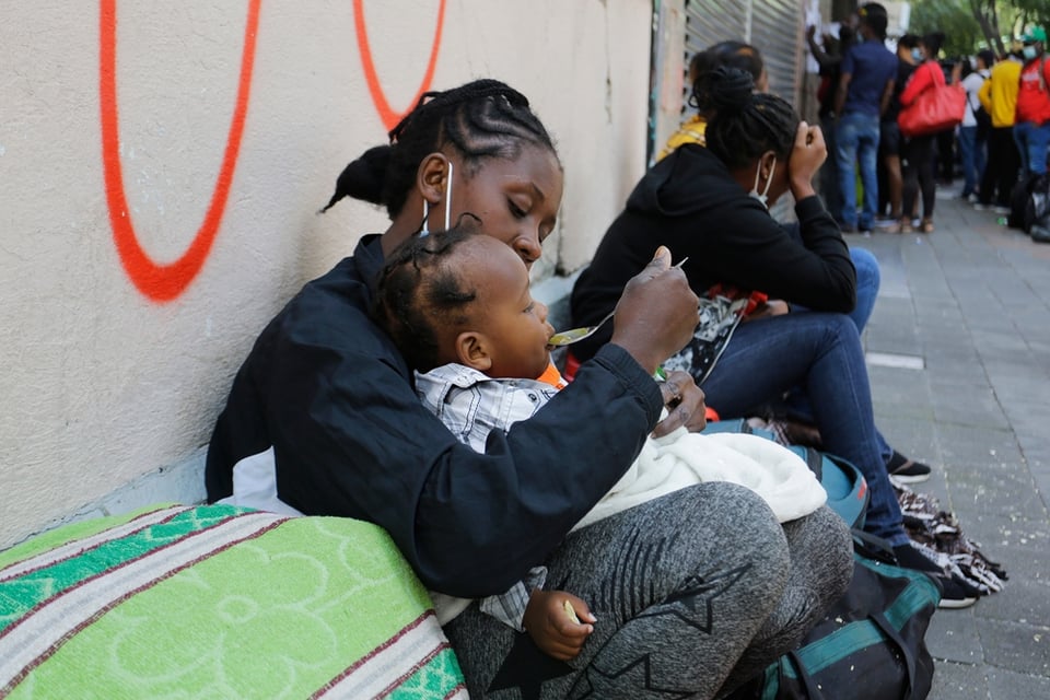 México planea abrir espacio de procesamiento de migrantes y podrá referenciar casos a EEUU