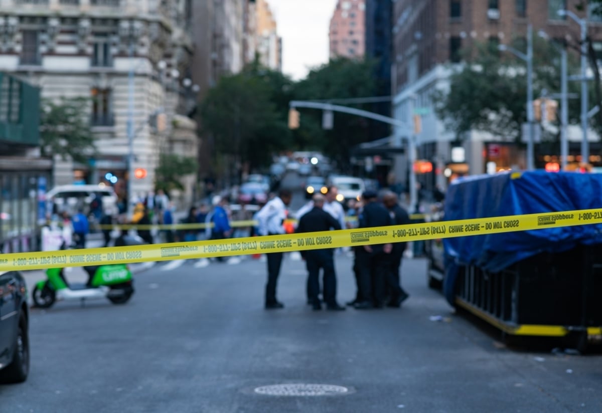 Tiroteo en Nueva York deja un policía muerto, otro herido y al pistolero abatido