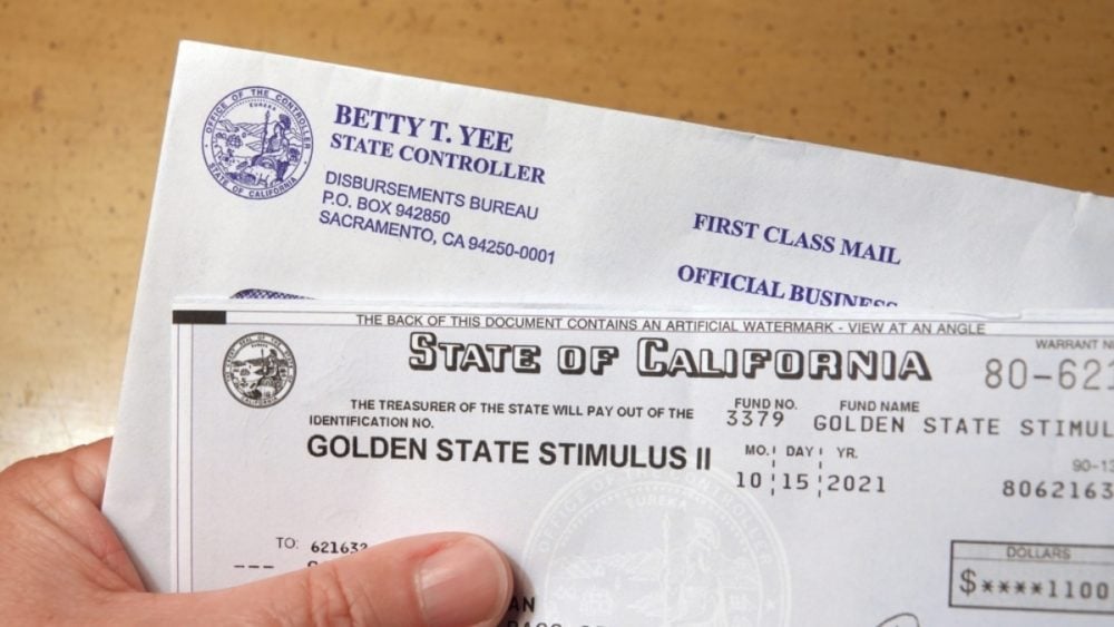 Cheques de 1,100 dólares se enviarán en dos semanas a California: revisa si serás uno de los afortunados