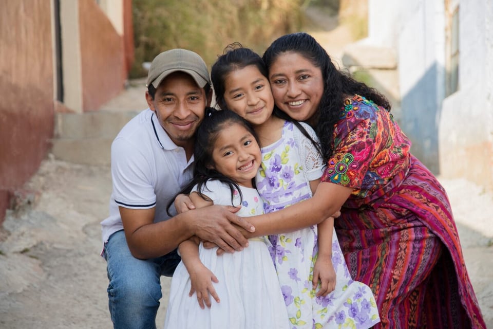 hispanic, family, hugging, bond, MundoNOW