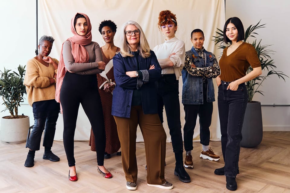 Women's History Month, hispanic leaders, women, books, MundoNOW
