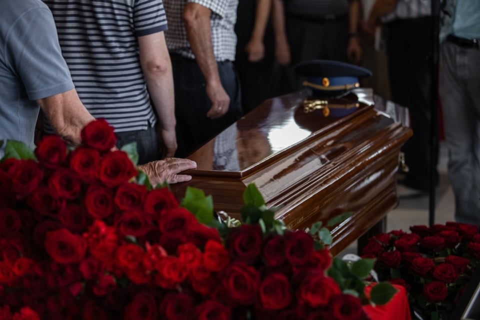 Muere el cantante Manuel Castell al intentar rescatar a una mujer que se ahogaba