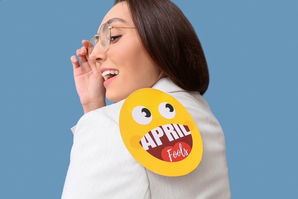 April Fool's Day, jokes, woman, sign, MundoNOW