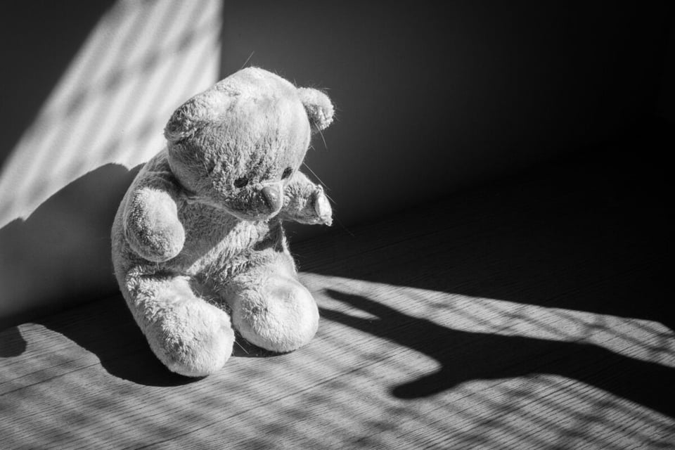 niña, desmembrada, cuello, policía, cárcel, hijastra