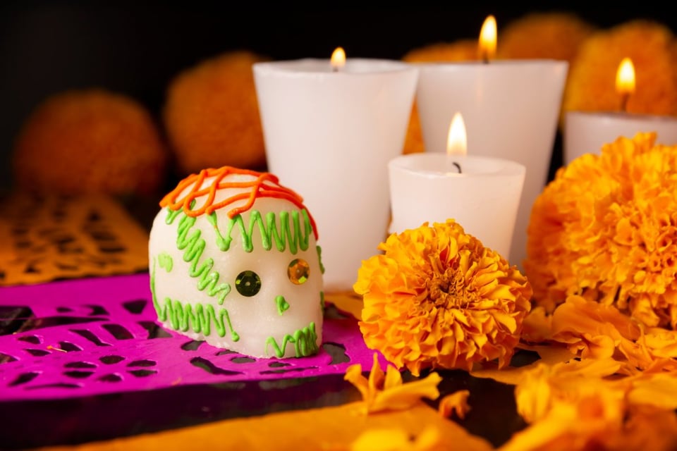 what are sugar skulls, day of the dead, mexico