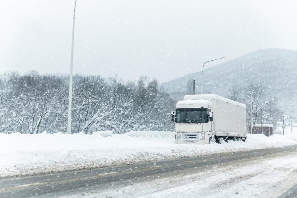 ráfagas de viento, condiciones climáticas, fenómeno climático, impacto significativo, mundonow