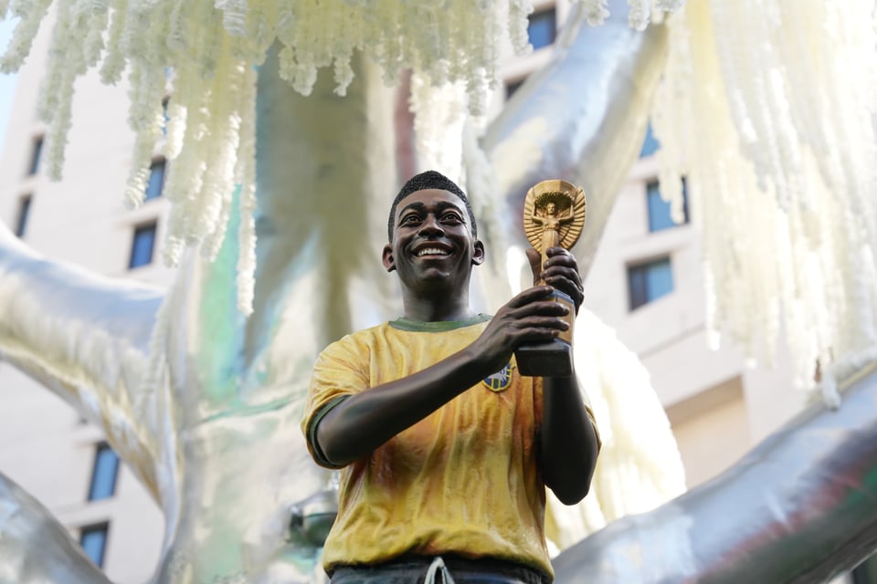 Pele