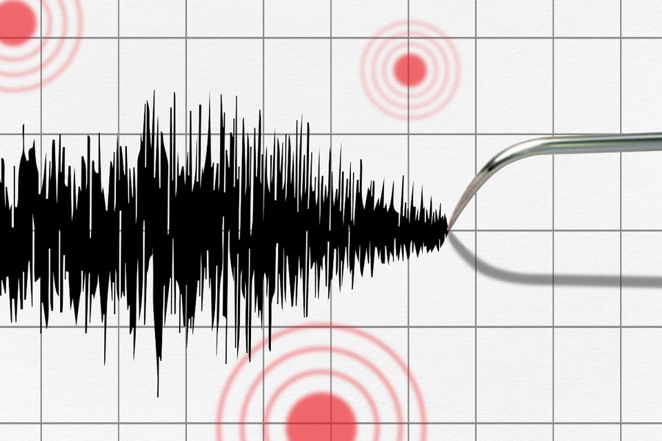 Terremoto de 7.4 de magnitud azota en Chile en pleno jueves